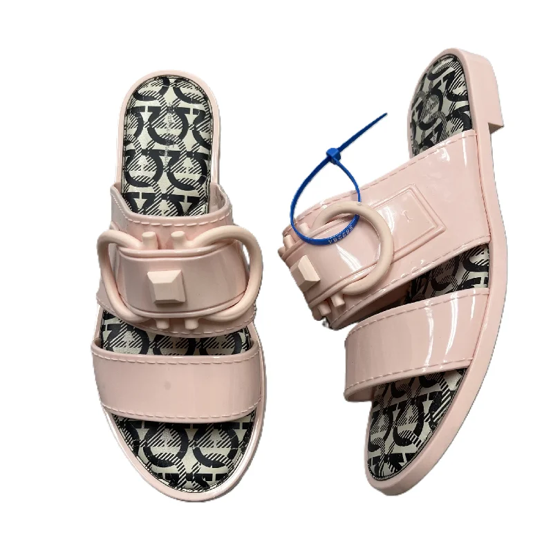 Trendy Boots Online Sandals Luxury Designer By Ferragamo In Pink, Size: 9