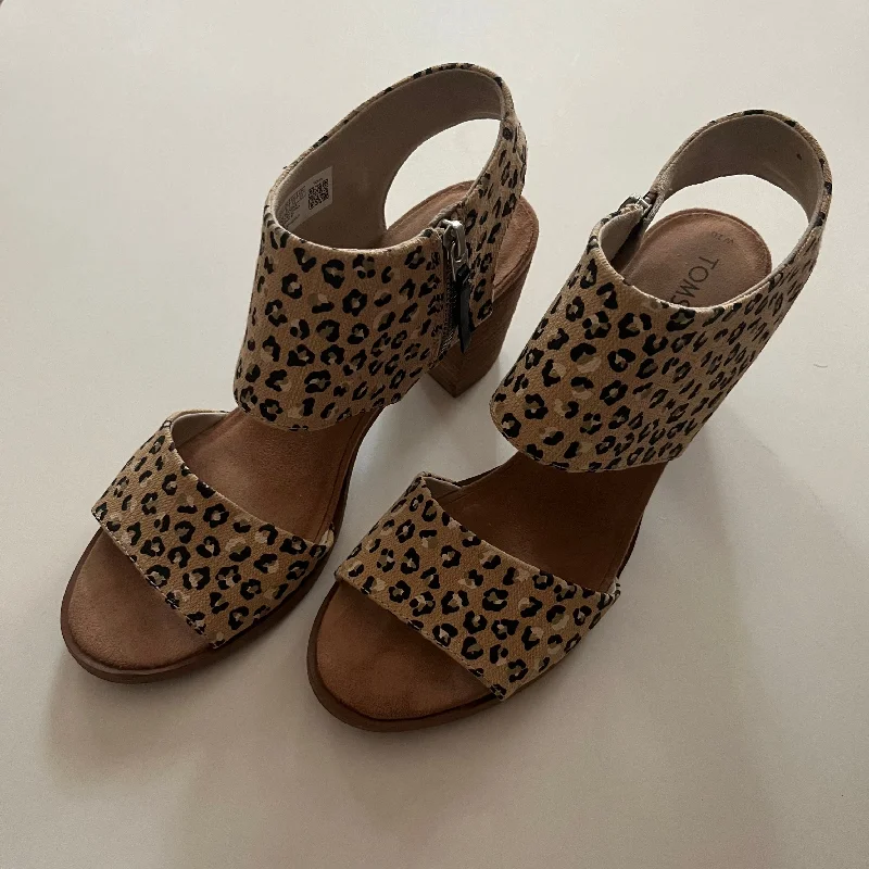 Vintage Boots Collection Sandals Heels Block By Toms In Animal Print, Size: 10
