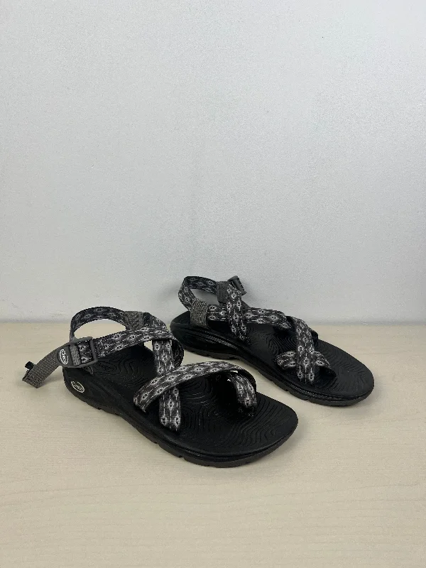 Stylish Casual Footwear Sandals Sport By Chacos In Black & Grey, Size: 9