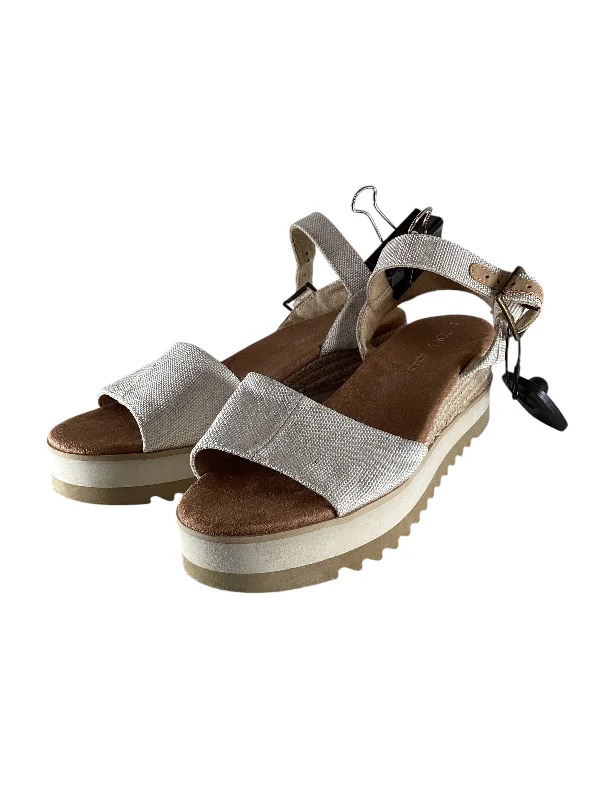 Durable Sports Sneakers Sandals Heels Wedge By Toms In Cream, Size: 9