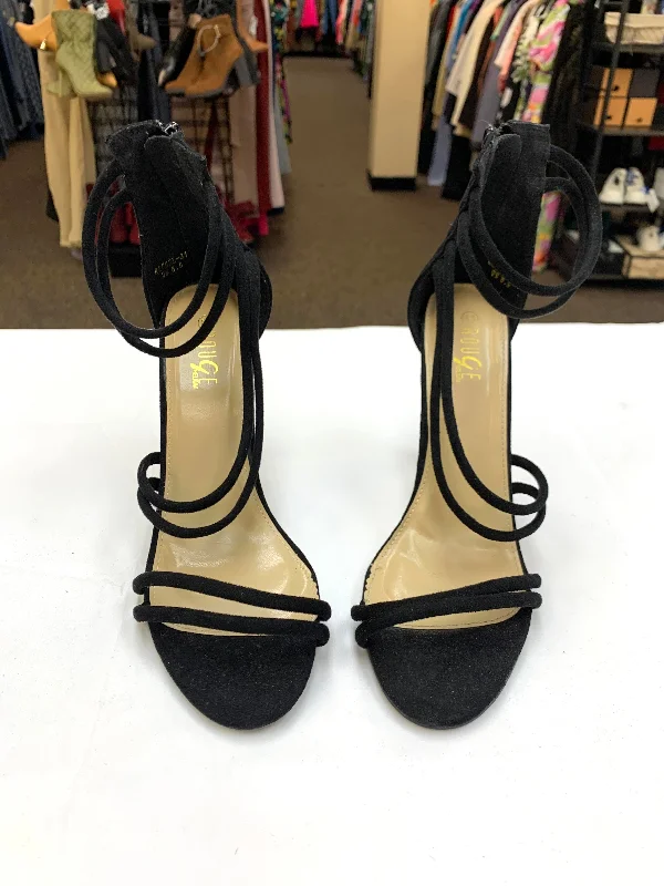 Warm Hiking Boots Sandals Heels Stiletto By Rouge In Black, Size: 8.5