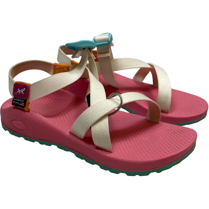 Outdoor Athletic Shoes Sandals Sport By Chacos In White, Size: 9