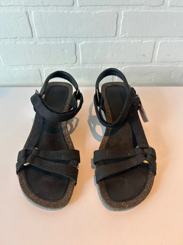 Designer Work Shoes Sandals Heels Wedge By Teva In Black, Size: 10