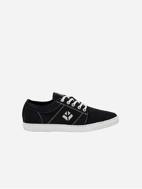 Trendy Walking Shoes Gaia Unisex Recycled Canvas Vegan Sneakers | Black & White