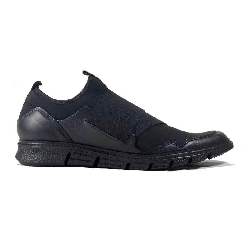 Cozy Casual Shoes 'Caspar' - men's vegan sneaker by Zette Shoes - black
