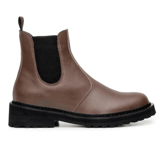 Durable Sports Sneakers 'Everyday Chelsea' unisex vegan chelsea boot with chunky sole by Ahimsa - cognac