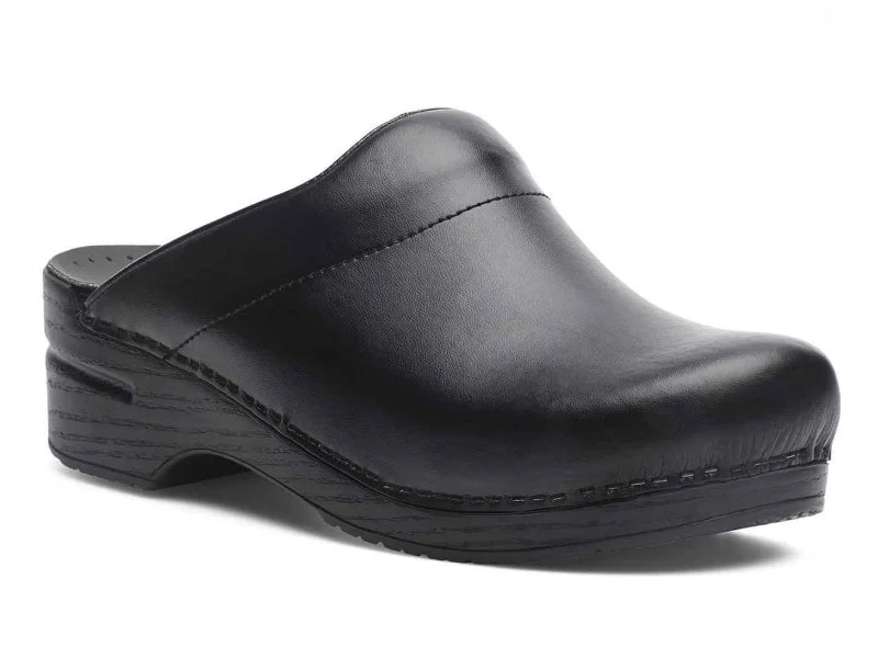 Affordable Hiking Shoes Dansko Karl - Men's Clog