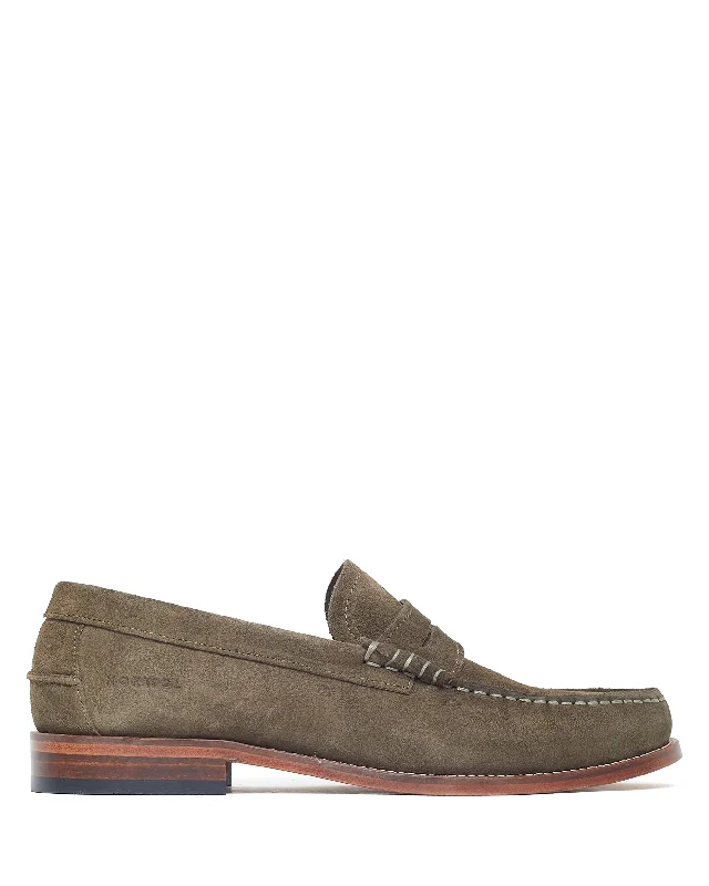 Trendy Sports Footwear Punch Suede Khaki