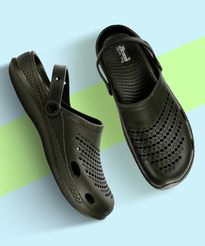 Durable Snow Boots Paragon K10918G Men Casual Clogs | Stylish, Anti-Skid, Durable | Casual & Comfortable | For Everyday Use Durable Snow Boots Paragon K10918G Men Casual Clogs | Stylish, Anti-Skid, Durable | Casual & Comfortable | For Everyday Use